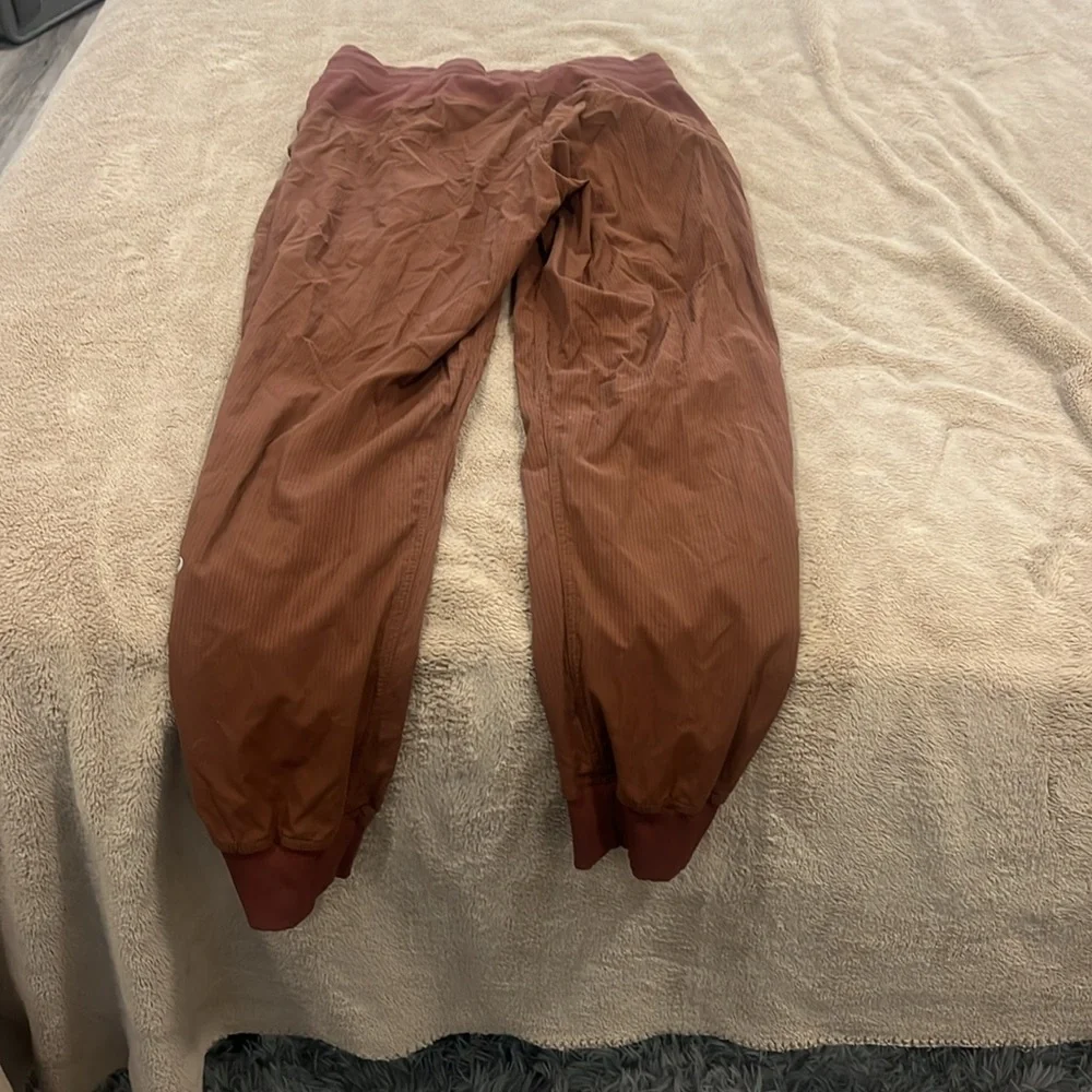 Lululemon Dance Studio Mid Rise Jogger Pants - Picture 9 of 9